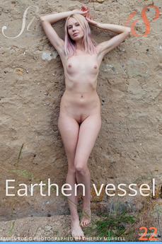 Earthen vessel