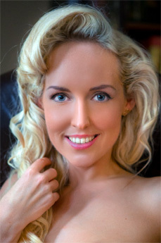 Jenny Simons