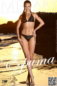 Lorena B 'Espuma' by Luca Helios Lorena B 'Espuma' by Luca Helios